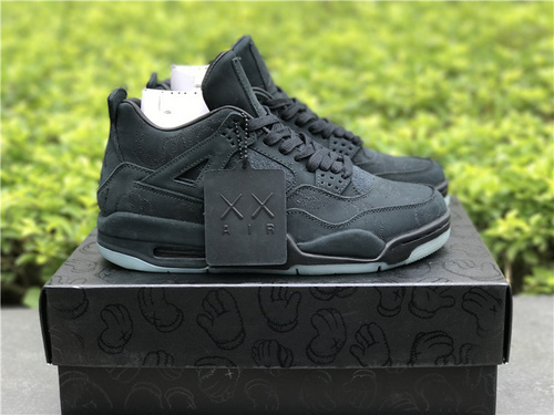 Black KAWS X Air Jordan 4 original level_ official synchronization_ correct version_ pure original head layer frosted deer skin_ exclusive strong shipment 7.5 --- 12.5-34f47699